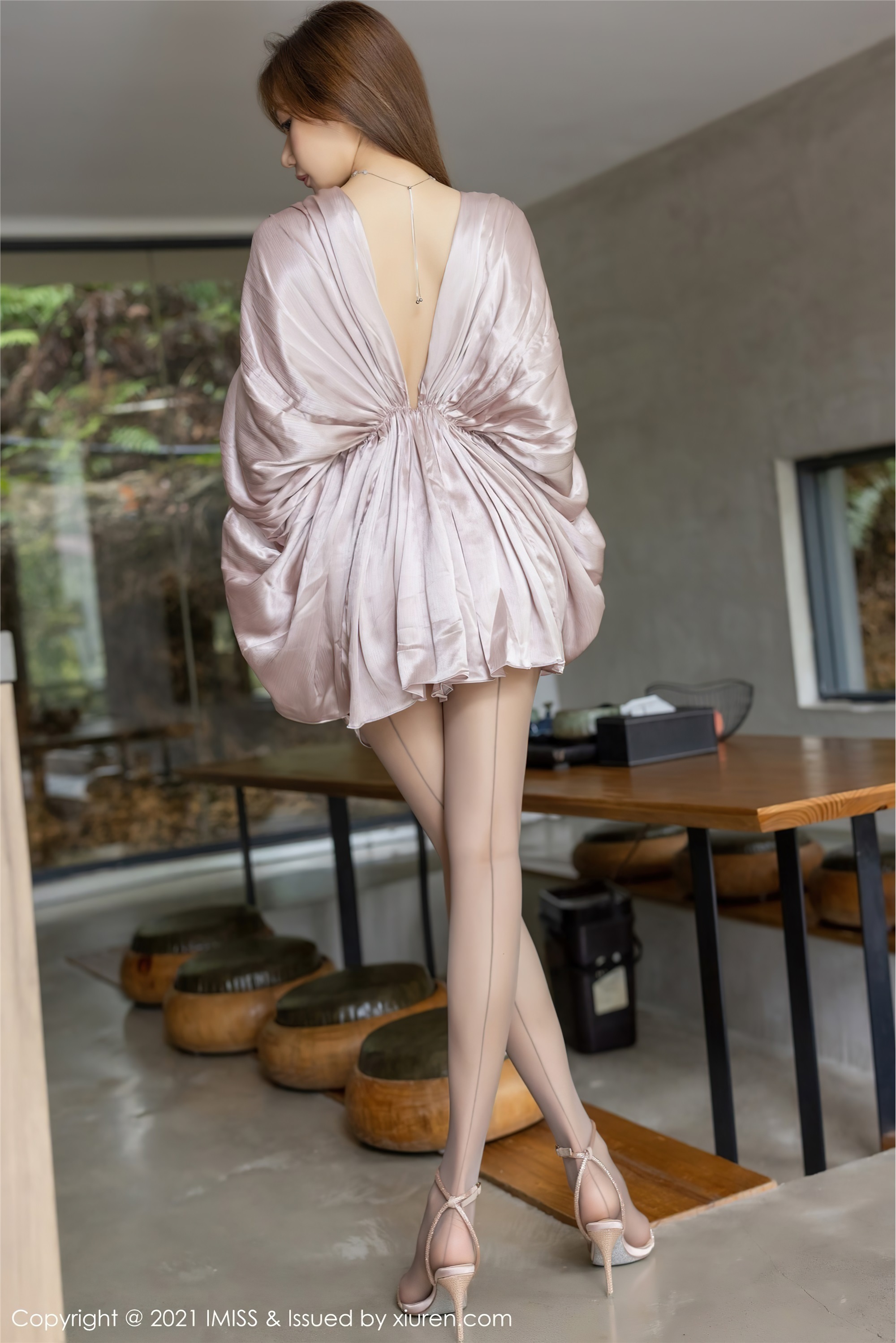 IMiss爱蜜社 2021.11.08 Vol.640 小狐狸Kathryn